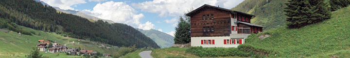 Ferienhaus für Gruppen an der Quelle des Rheins, wwww.feriengruppenhaus.ch